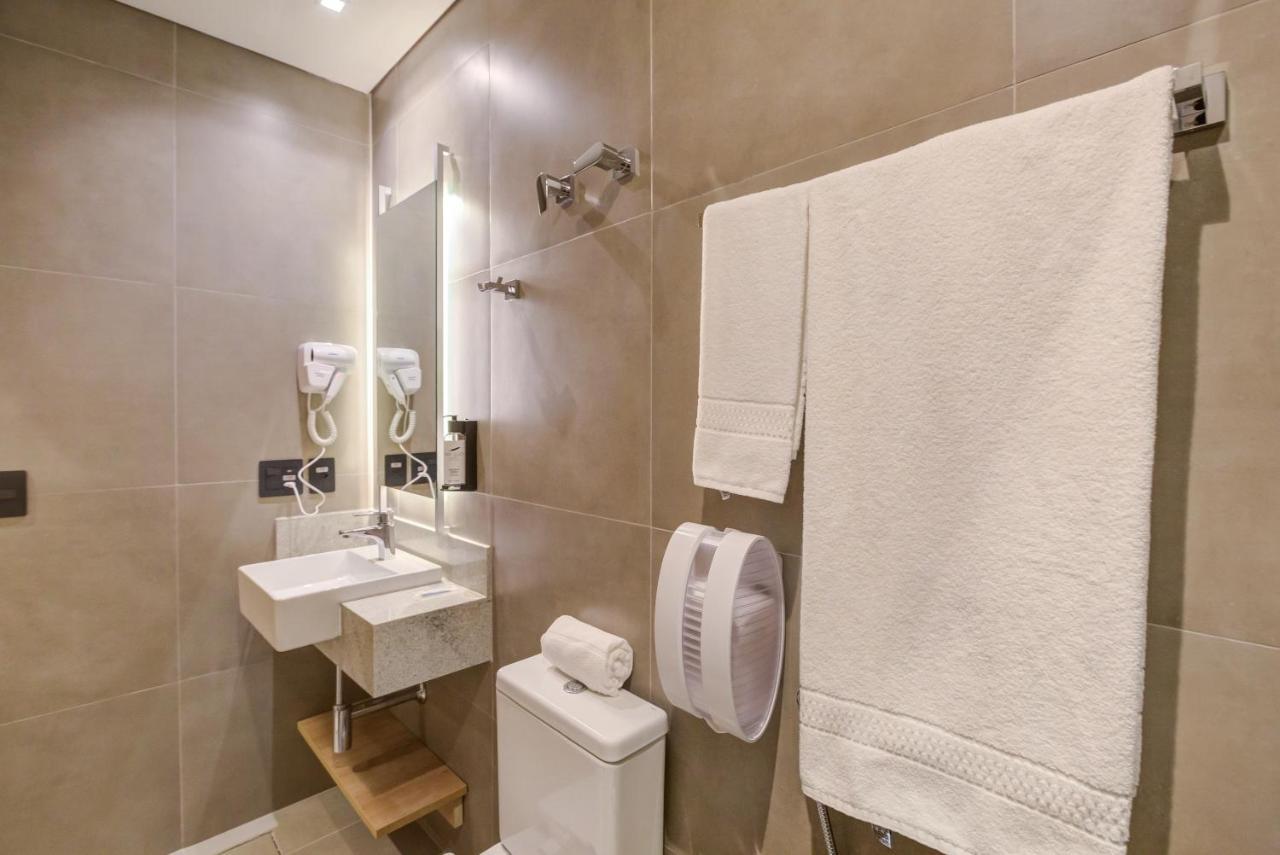 Fast Sleep Suites By Slaviero Hoteis - Hotel Dentro Do Aeroporto De Guarulhos - Terminal 2 - Desembarque Oeste Ngoại thất bức ảnh